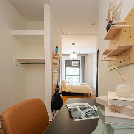 Lamartine Chelsea-2